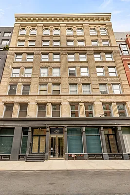 Sold by Reza Namazi, LREB | media 31