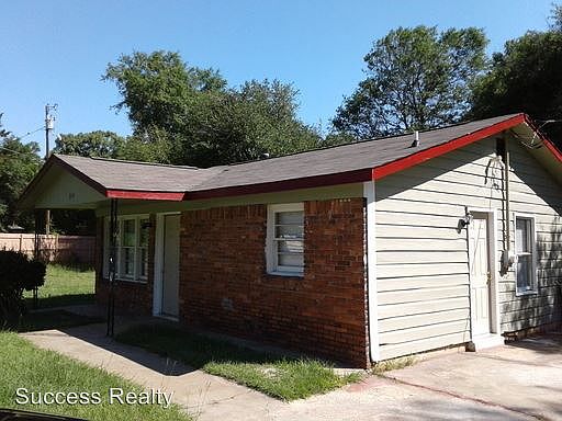2nd image of 214 Sunstede Rd