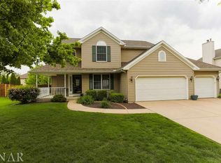 3314 Barrington Rd, Bloomington, IL 61704