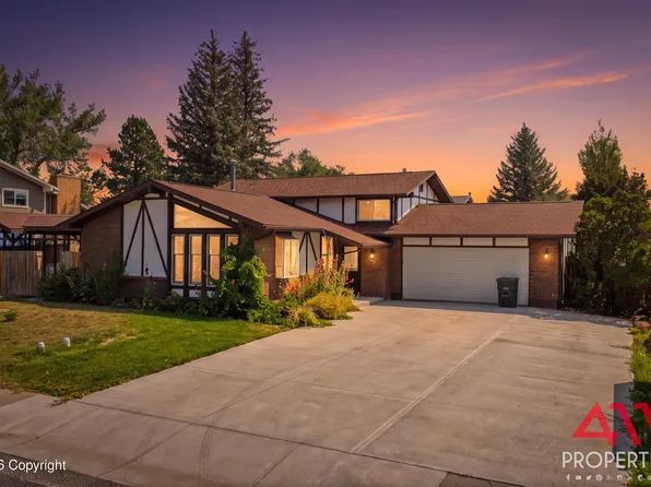 1011 Sonora Ave, Douglas, WY 82633