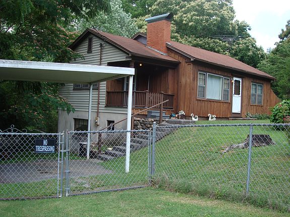 4th image of 211 E 10th Ave