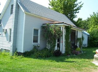 219 N Frances St, Seymour, MO 65746