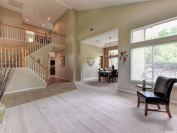 4th image of 3687 Falkirk Way