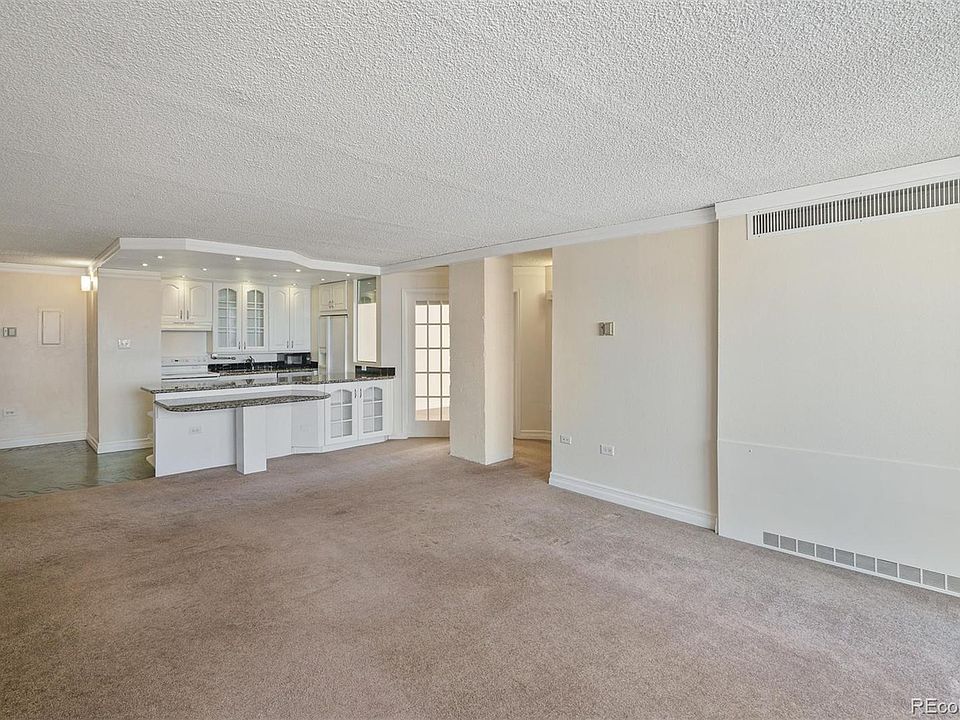 1st image of 1020 15th St APT 21L