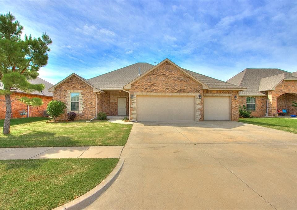 1st image of 13524 Lancet Ln
