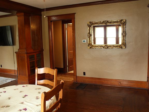 4th image of 1008 Bower St