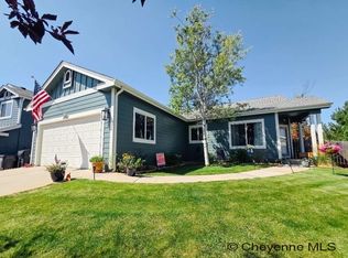 1722 Sunny Hl, Cheyenne, WY 82001