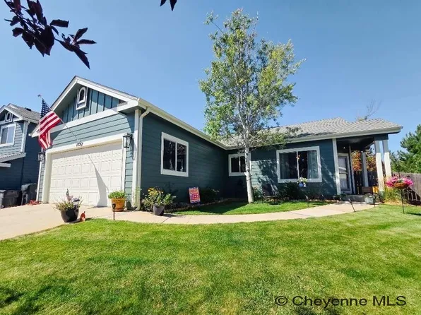 1722 Sunny Hl, Cheyenne, WY 82001