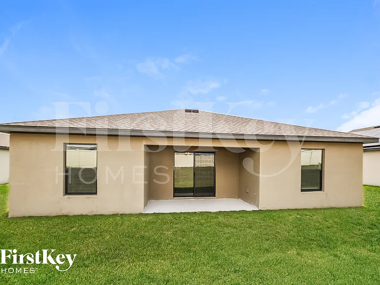 1544 Swan Lake Cir — Photo 14