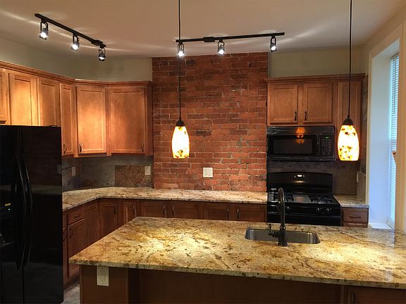 2nd image of 6713 McPherson Blvd #2
