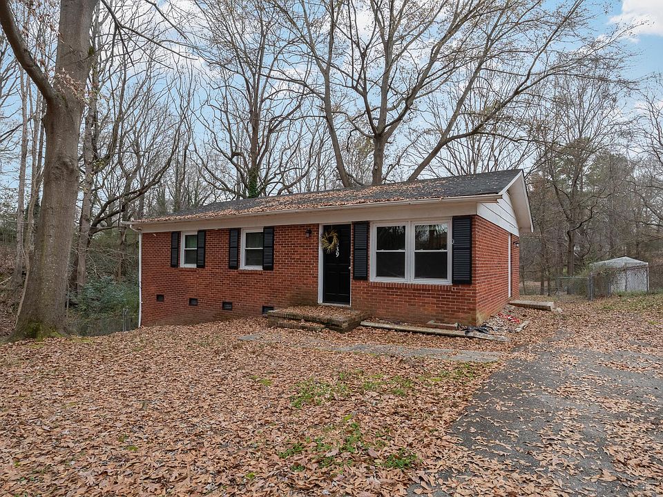 1st image of 339 Hartman St