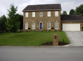 103 Capital Cir, Oak Ridge, TN 37830