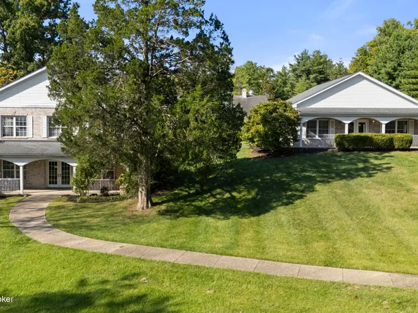 2210 Tucker Station Rd, Louisville, KY 40299