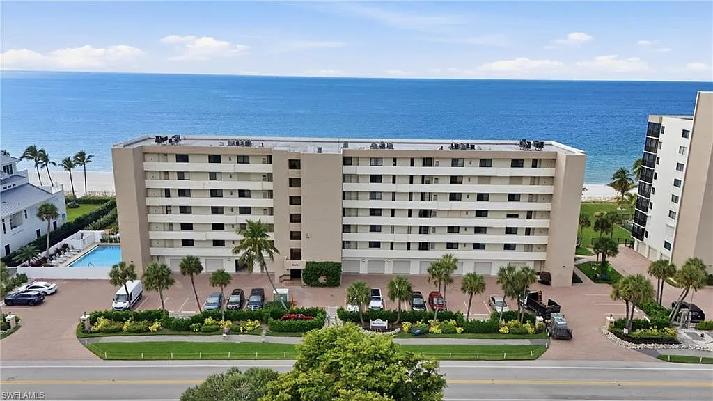 2 bed, 2.0 bath, 1315 sqft, $13,000 — Photo 1