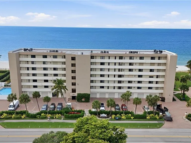 10475 Gulf Shore Dr #132 — Photo 1