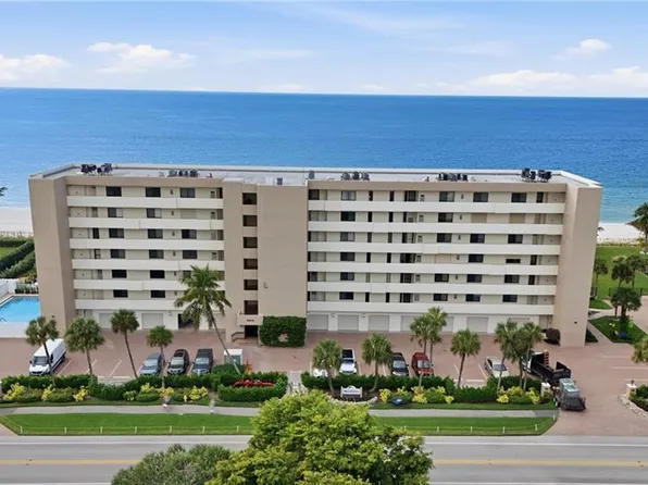 10475 Gulf Shore Dr, Naples, FL