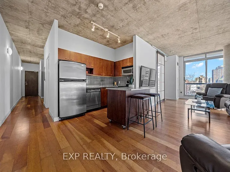 179 George St #603 — Photo 2