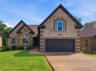 1104 Secretariat Dr, Mount Juliet, TN 37122