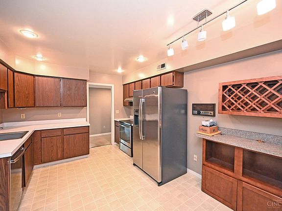 5th image of 3816 Ashworth Dr
