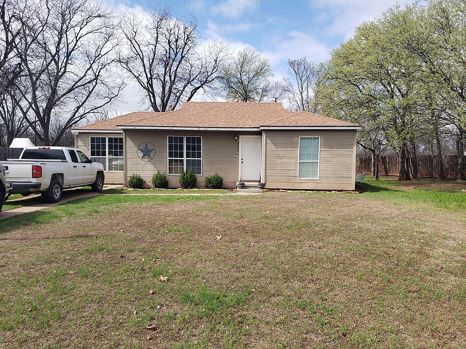 1st image of 3112 Southeast Dr