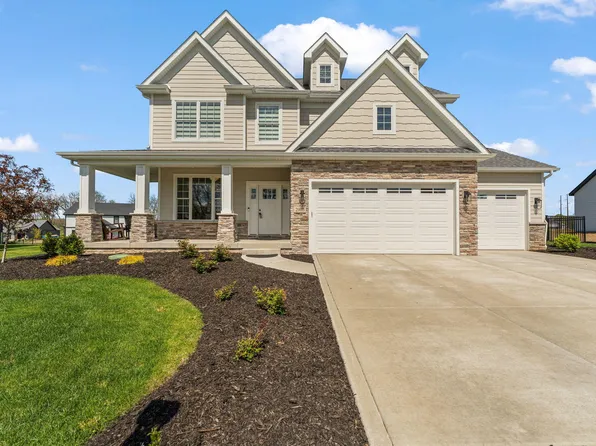 2903 Whispering Brook Ln, Valparaiso, IN 46385
