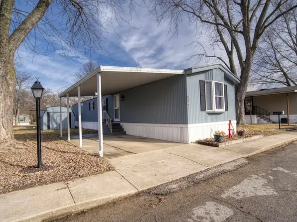 117 Poplar Dr #364, Morton, IL 61550