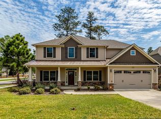 380 Wiregrass Ln, Southern Pines, NC 28387