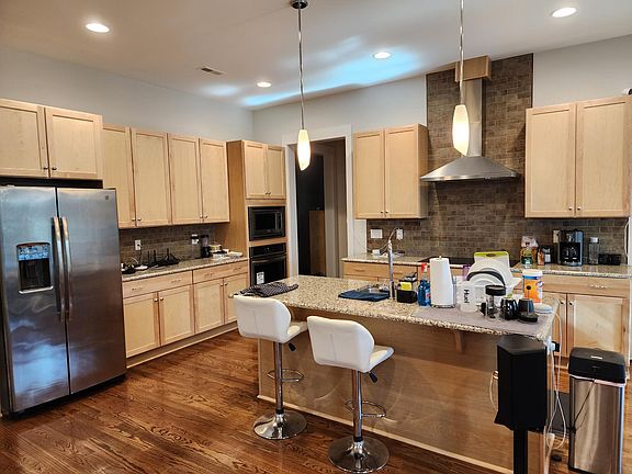 Gourmet Kitchen with Island