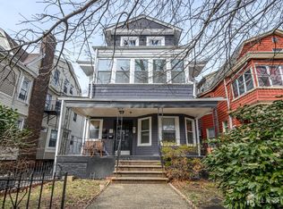 1053 Hunterdon St, Newark, NJ