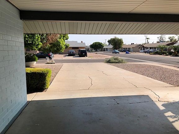 5th image of 3740 W Gardenia Ave