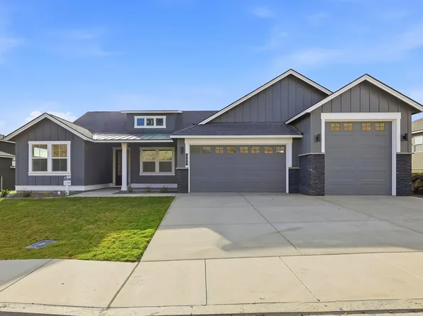 353 Ascend Ave, Richland, WA 99352