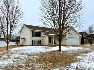 201 5th St NE, Racine, MN 55967