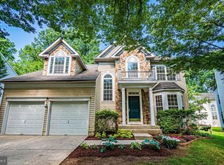 8002 Sanctuary Ct, Laurel, MD 20724