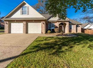 5102 Whitaker Cir, Longview, TX 75605