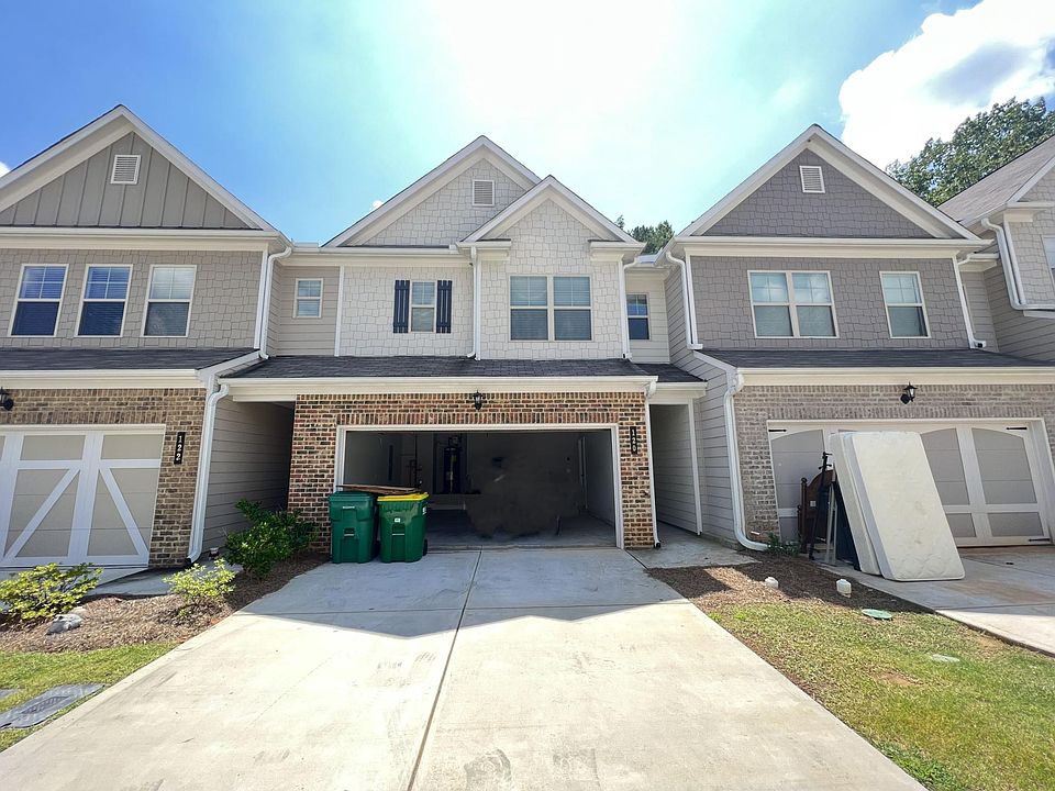 1st image of 120 Camden Park Dr