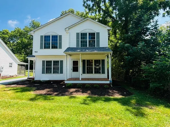902 Kabrich St, Blacksburg, VA