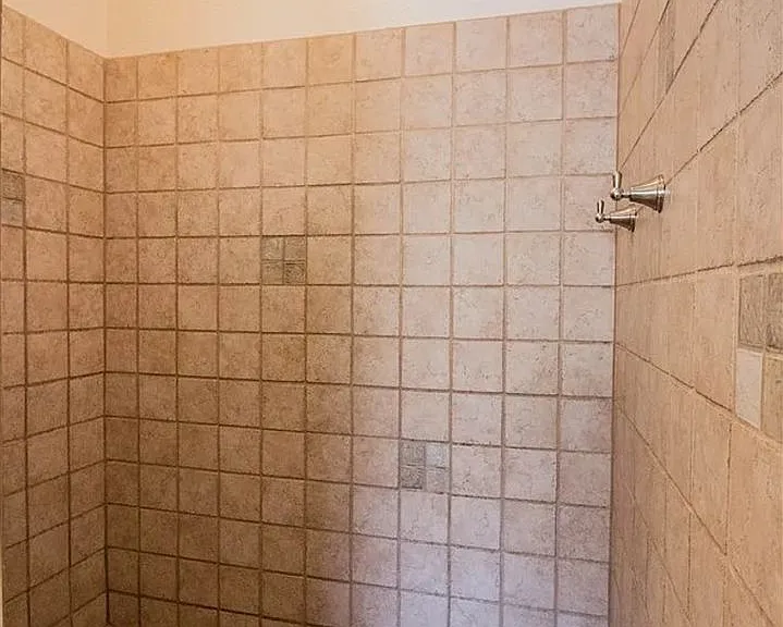2309 Saguaro Loop — Photo 12