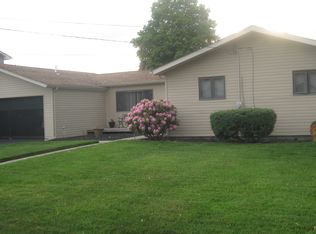 8958 Anchor Bay Dr, Algonac, MI