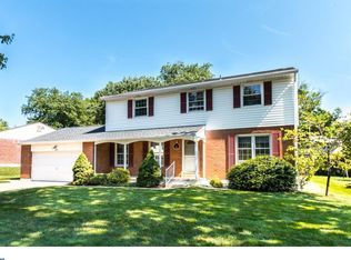 3219 S Landsdowne Dr, Wilmington, DE 19810