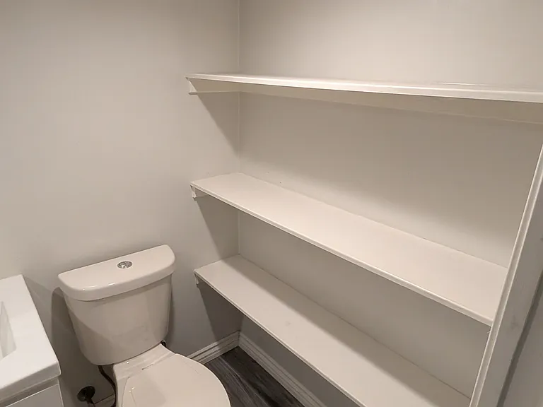 20934 Tulsa St #2 — Photo 5