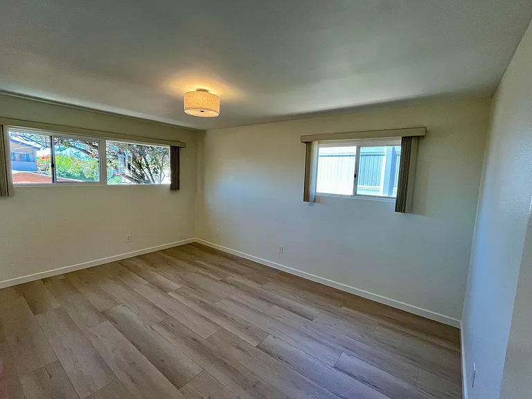 3159 Lloyd St — Photo 25