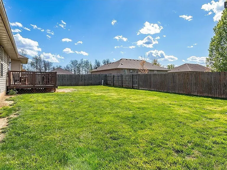 439 N Chandler Ave — Photo 44