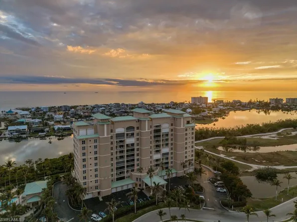 4192 Bay Beach LN #892, FORT MYERS BEACH, FL 33931