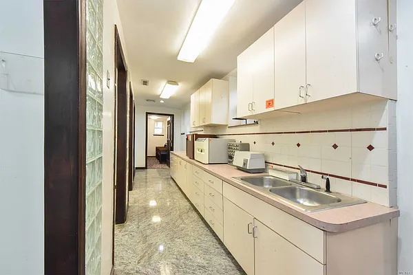 Sold by Exit Realty First Choice | media 11