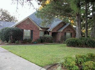 15 Stoneridge Cir, Texarkana, TX 75503