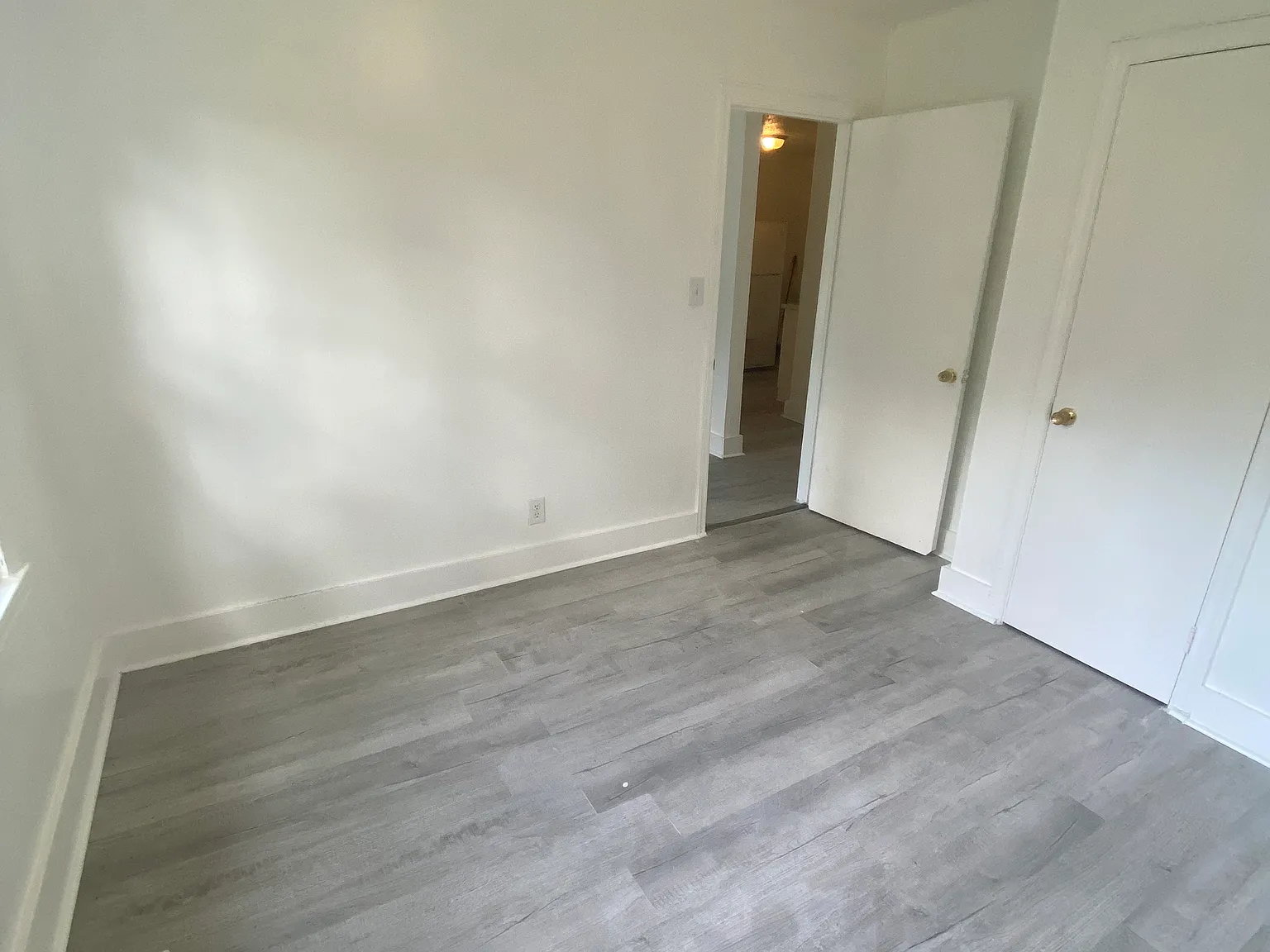 2401 Celia Ave — Photo 3