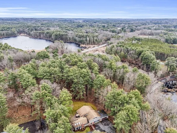 66 Old Right Rd, Ipswich, MA 01938