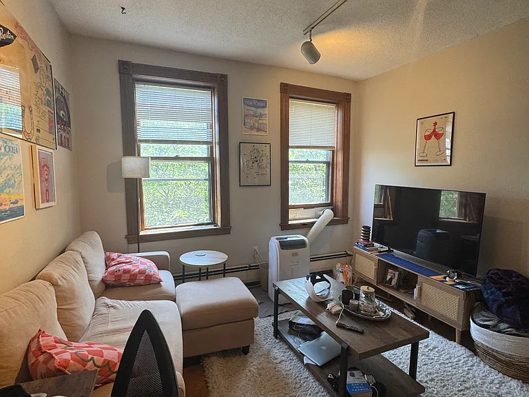 41 Garden St #10T — Photo 6