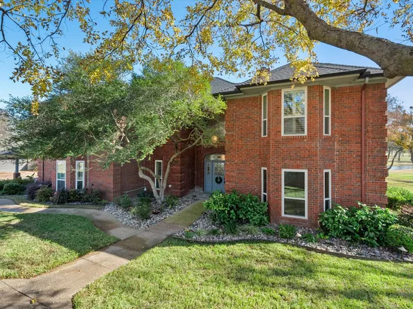 3714 Green Hollow Dr, Grand Prairie, TX 75052