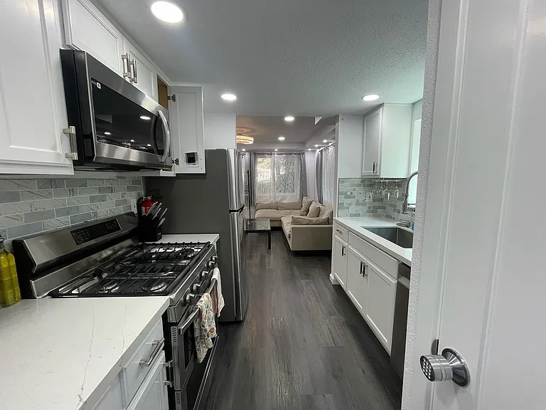 36 Park Way #B — Photo 20